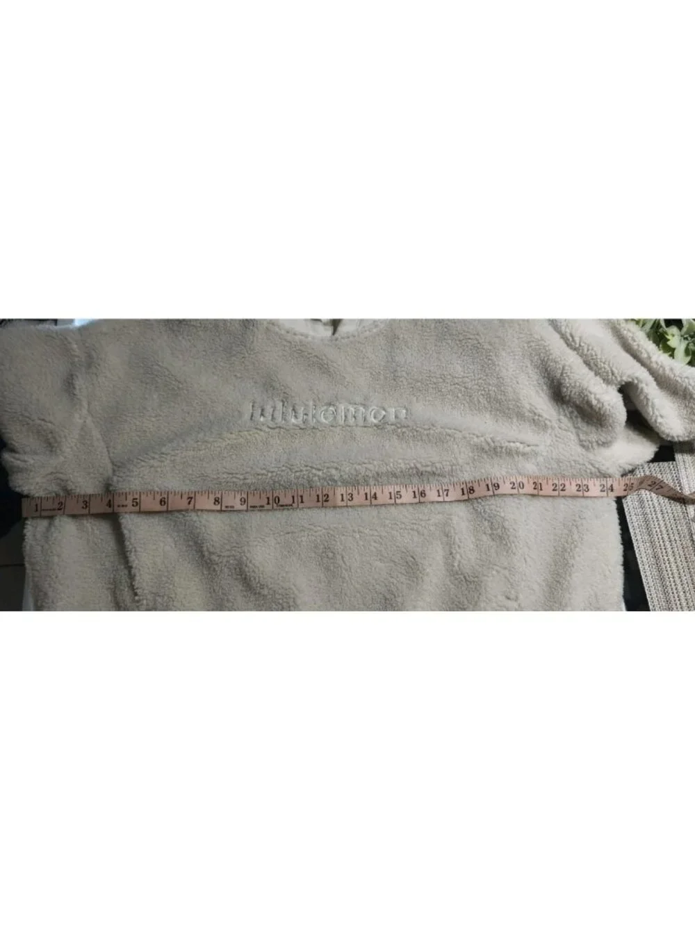 Lululemon Sherpa Fleece Hoodie Pullover Cream Cropped Size S/M No Tag